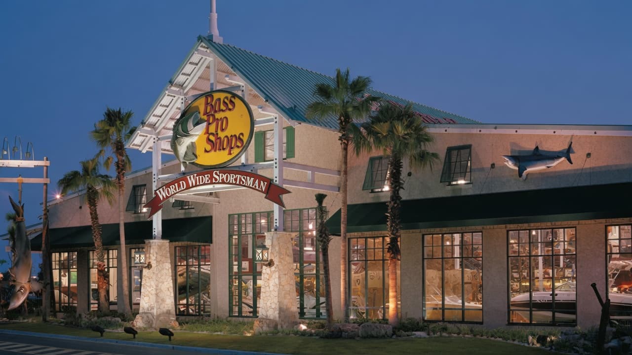 Bass Pro Shops store at Destin Commons