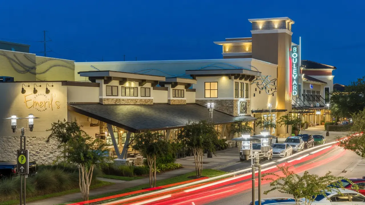 Grand Boulevard at Sandestin town center shopping